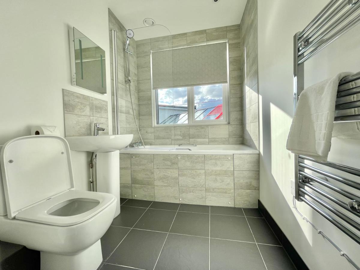 Bayard Plaza Penthouse Apartments By Elegance Living Peterborough Exterior photo
